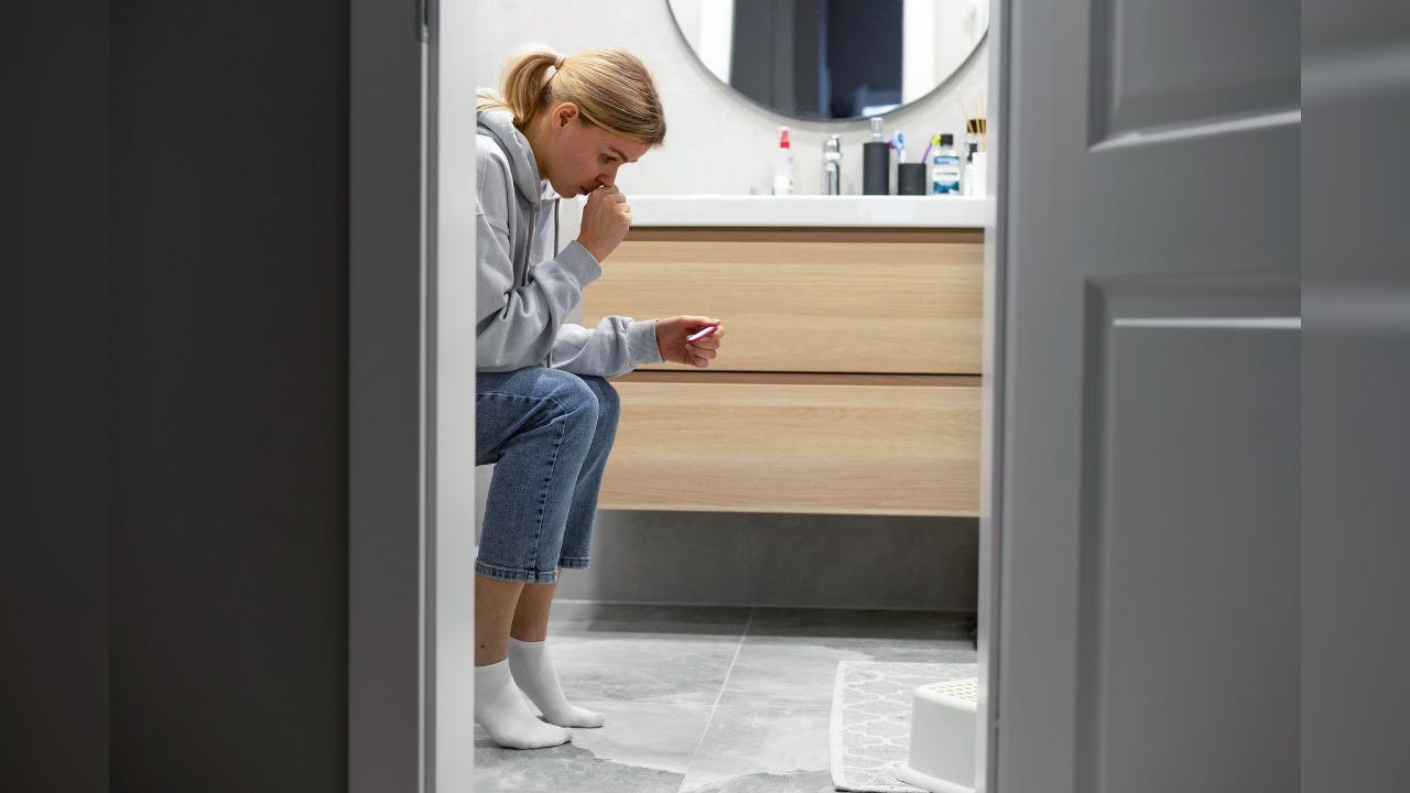 Avoid Straining During Bowel Movements- Do not sit too long or force bowel movements. Go only when you feel the urge, and avoid using your phone while in the toilet. 