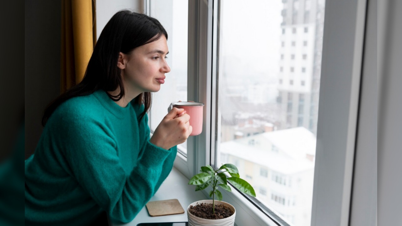 Stay Indoors: Limit outdoor exposure during an ashfall. Ash can irritate the eyes and respiratory system, and staying indoors will reduce your risks. 