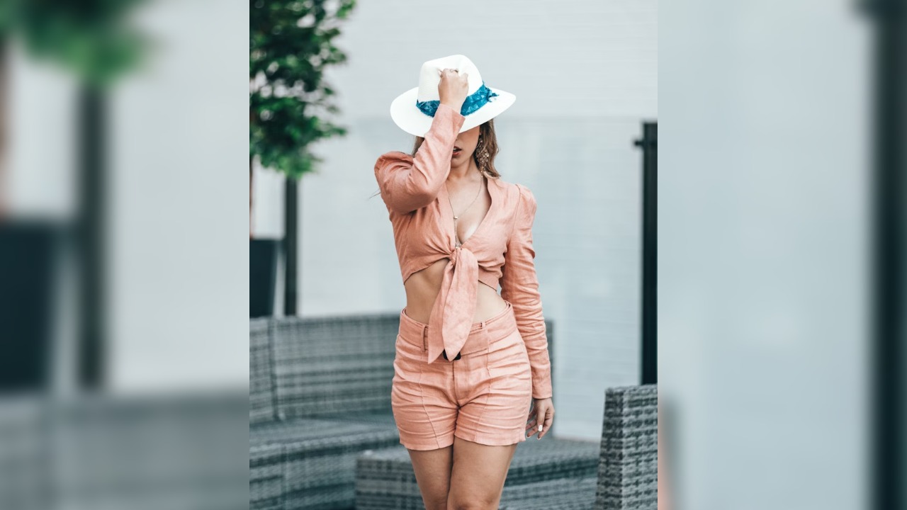 3. Dress for the Weather- Protect yourself from sudden temperature changes to avoid colds and fatigue. 