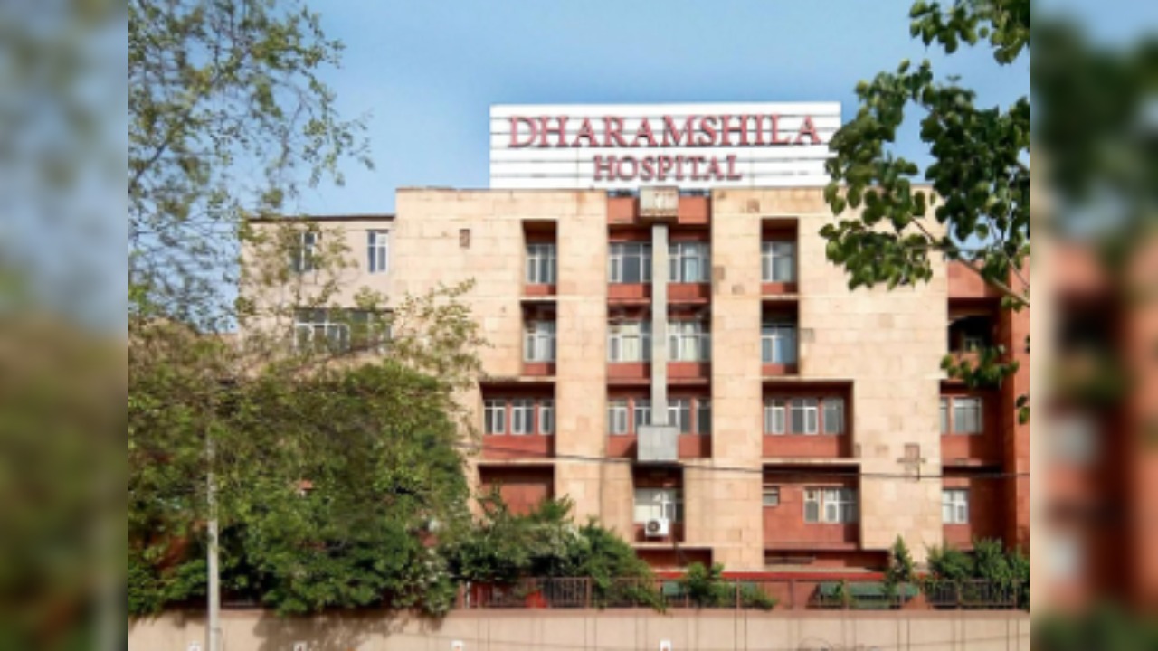 3. Dharamshila Narayana Superspeciality Hospital NABH accredited cancer hospital known for quality care. 