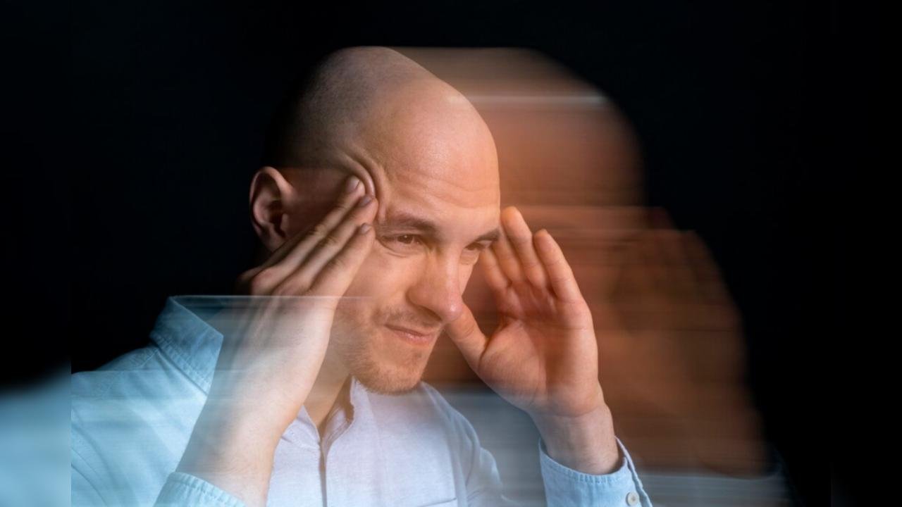 Brain - When the eyes are damaged, the visual signals sent to the brain are affected. This can result in headaches, dizziness, confusion, and temporary loss of visual processing. 